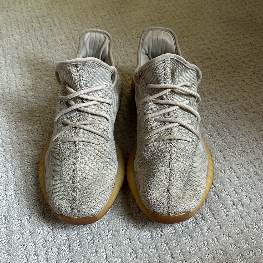 Yeezy Boost 350 V2 Citrin Non-Reflective - Men 11.5